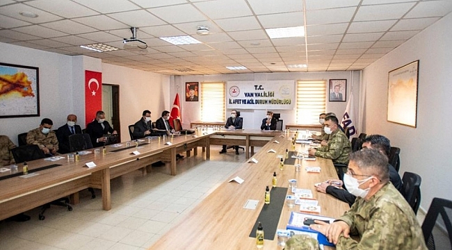 İçişleri Bakan Yardımcısı Çataklı, çeşitli programlara katılmak üzere Van'a geldi