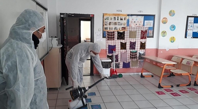Iğdır'da okullar dezenfekte edildi