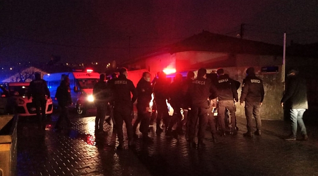 İki taraf arasında baltalı kavgaya polis müdahalesi