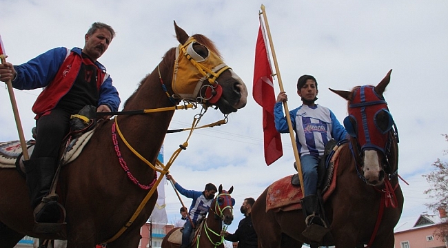Ilıca'nın şahlanışına atlı kutlama