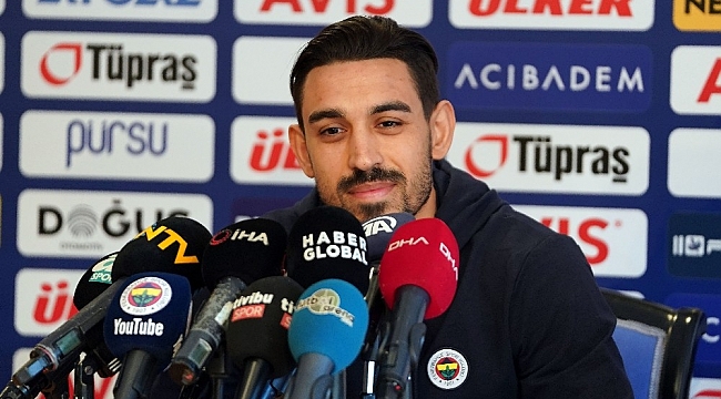 İrfan Can Kahveci: "Hayalimdeki takımda şampiyon olmak benim için daha güzel bir şey"
