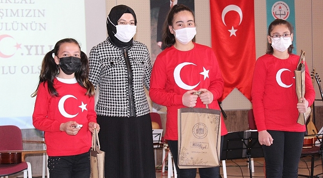 İstiklal Marşı'nın Kabulünün 100. Yılı'nda 'Kahramanlık Türküleri"