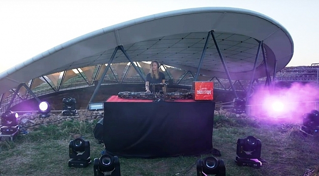 İtalyan DJ'in Göbeklitepe'de sahne alması tepkiye neden oldu