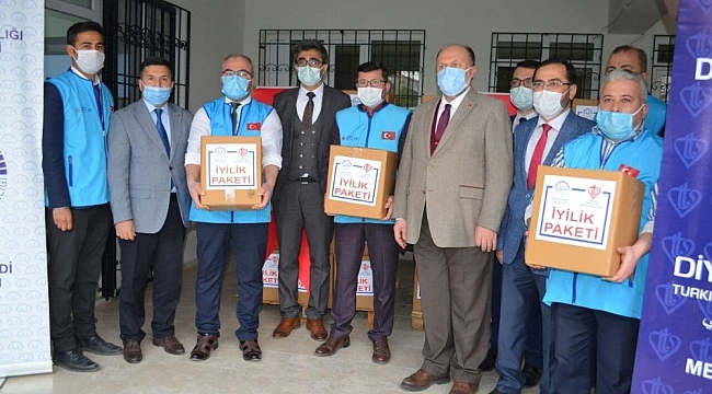 İyilik paketleri ihtiyaç sahipleriyle buluşuyor