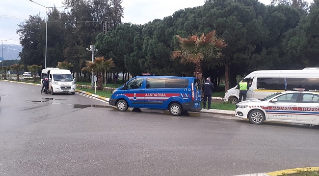 İzmir'de huzur ve güven operasyonu: 25 kişi yakalandı