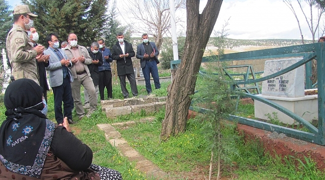 Jandarma şehit ailelerini unutmadı