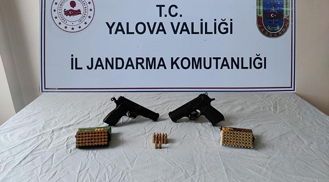 Jandarma'dan silah kaçakçılarına operasyon