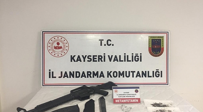 Jandarmadan uyuşturucu operasyonu