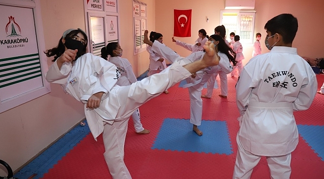 Karaköprü'de tekvando kursuna yoğun ilgi