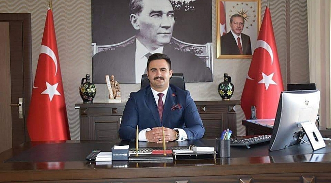 Kaymakam Ülkü, sağlık çalışanlarının günlerini kutladı