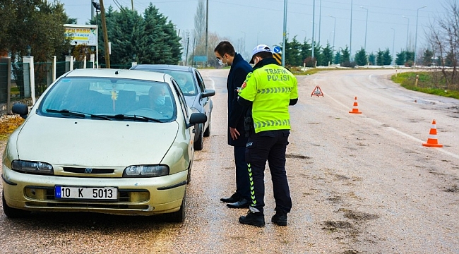 Kaymakam Yıldız'dan kovid-19 denetimi