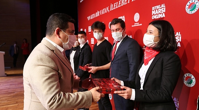 Kepez'de İstiklal Marşı Okuma Yarışması