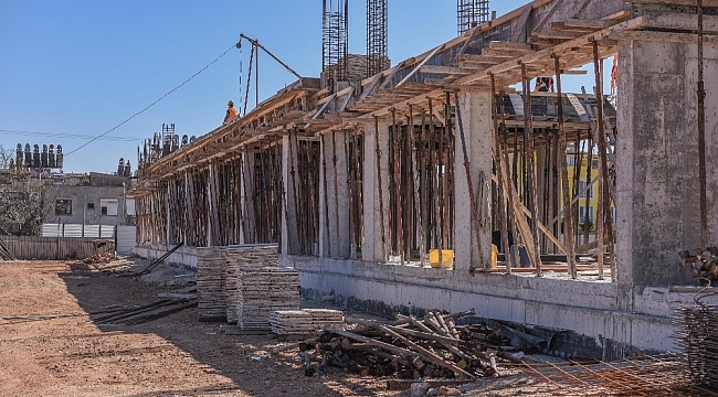 Kepez'in balık ve organik pazar inşaatı yükseliyor