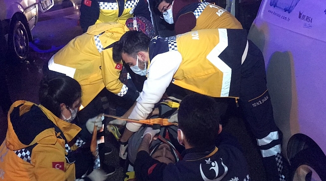 Kırmızı ışık ihlali kaza getirdi: 6 yaralı