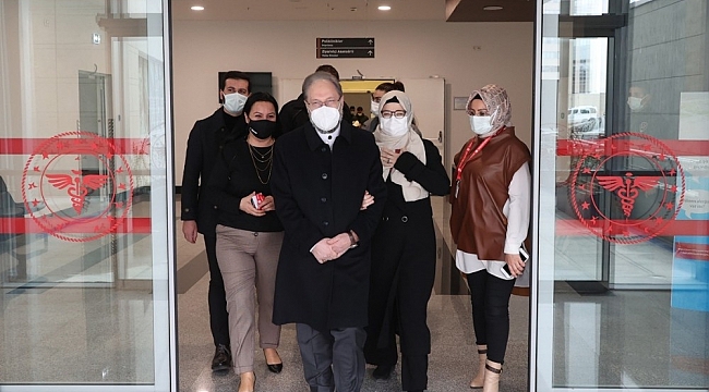 Korona virüs tedavisi gören Diyanet İşleri Başkanı Erbaş taburcu oldu