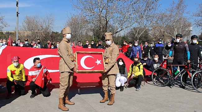 Kurtuluş mücadelesi verilen toprakları 2 yıl boyunca dolaşacak Türk bayrağı yola çıktı
