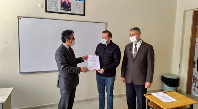 Kuşadası'ndaki ilkokullara temizlik belgesi verildi