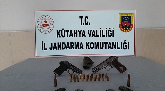 Kütahya'da kaçak silah ticaretine geçit yok