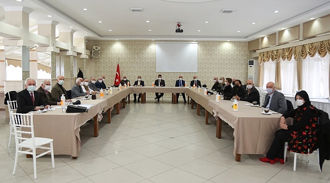 KÜTAV'da yeni yönetim belirlendi