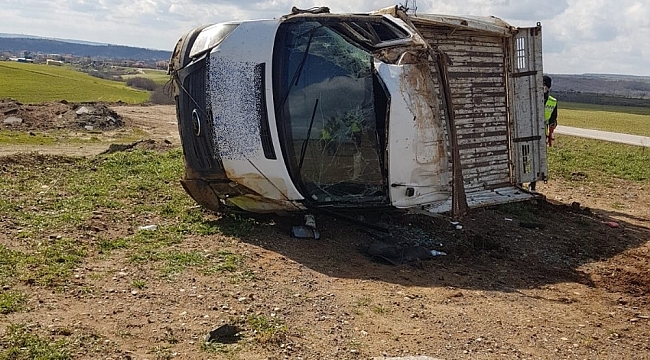 Malkara'da kamyonet takla attı: 1 yaralı