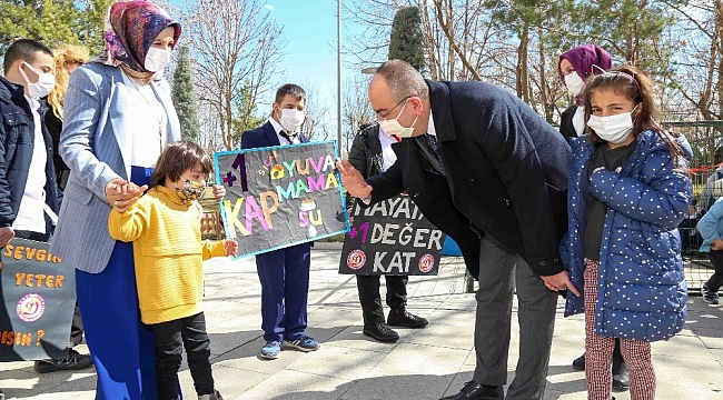 Meram Belediyesinden özel çocukları sevindiren sürpriz