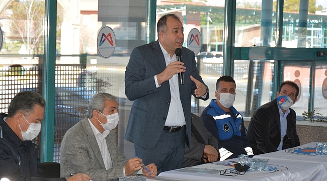 Mersin'de seyyar satıcı araçlarına estetik kazandırılıyor
