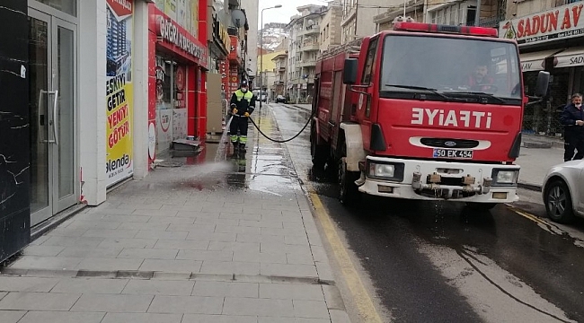 Nevşehir'de temizlik ekipleri iş başında