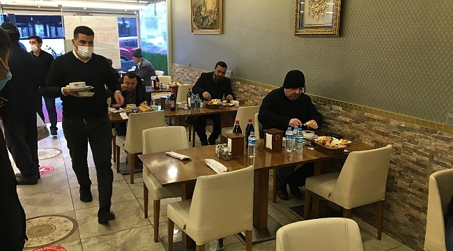 Normalleşme adımları kapsamında kafe, restoran ve lokantalar açıldı