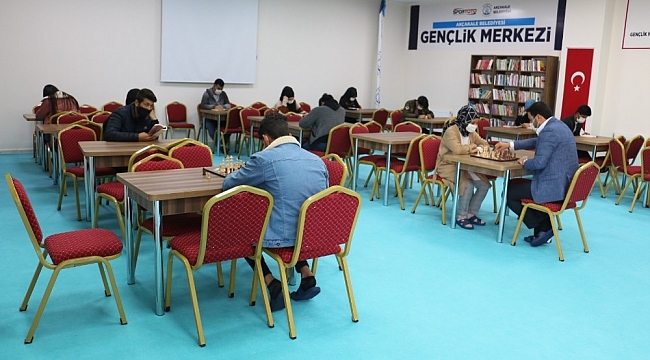 Öğrencilerden Yalçınkaya'ya teşekkür
