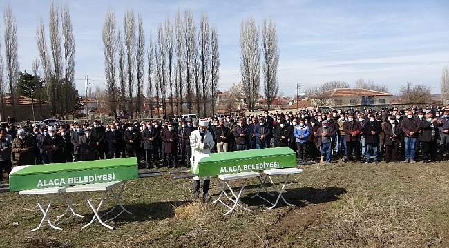 Okul servisinde öldürülen 2 öğrenci toprağa verildi