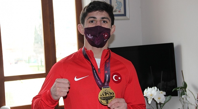 Olimpiyat vizesi alan Kerem Kamal: "Efsane olup tarihe geçmek istiyorum"
