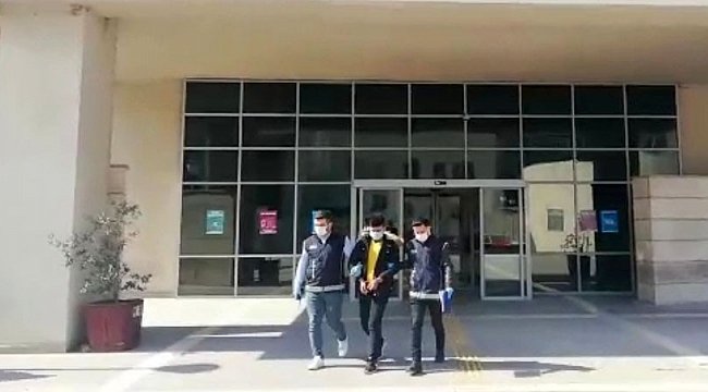 Osmaniye'de göçmen kaçakçısı suçüstü yakalandı