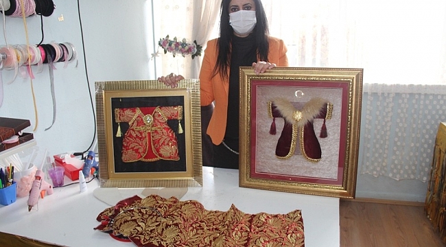 Padişah kaftanı desenli tablolar