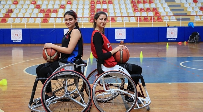 Pamukkale Belediyespor'da iki sporcuya A Milli takımdan davet
