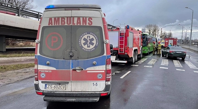 Polonya'da askerleri taşıyan otobüsler kaza yaptı: 22 yaralı