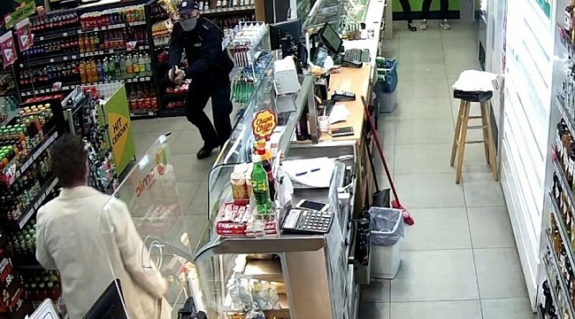 Polonya'da polis, soyguncuyu bacağından vurarak etkisiz hale getirdi