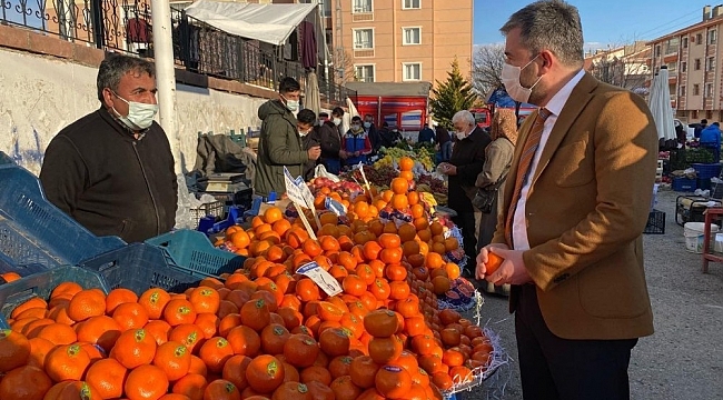 Pursaklar Belediye Başkanı Çetin'den semt pazarlarına ziyaret