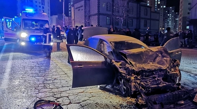 Sağlık çalışanı feci kazada hayatını kaybetti