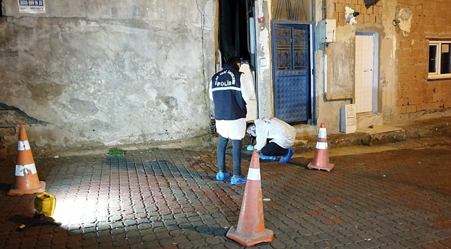 Sancaktepe'de 3. kattan atlayan genç ağır yaralandı