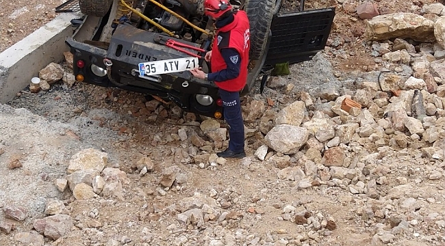 Şarampole uçan arazi taşıtından son anda atladı