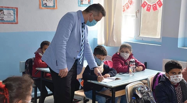 Şehit polis memuru Şahin Altmış adına kütüphane açıldı