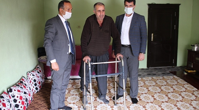 Şemdinli'de şehit ailelerine ziyaret