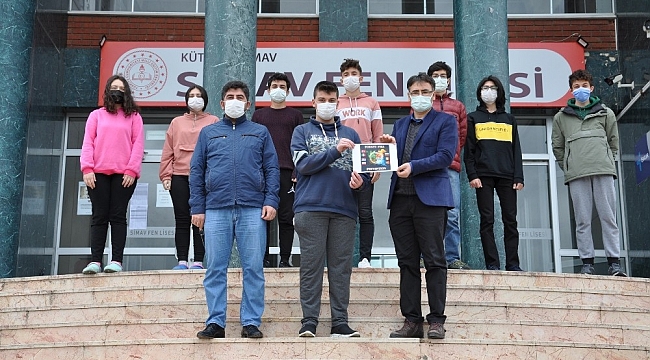 Simav Fen Lisesi'nin logo başarısı