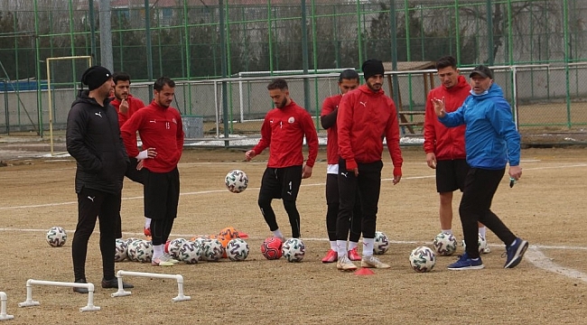 Sivas Belediyespor, Turgutlu maçına hazırlanıyor
