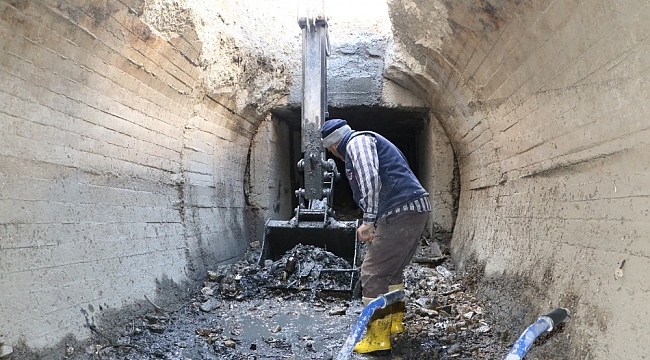 Sulama kanalındaki temizlik tamamlandı, 137 kamyon çöp çıktı