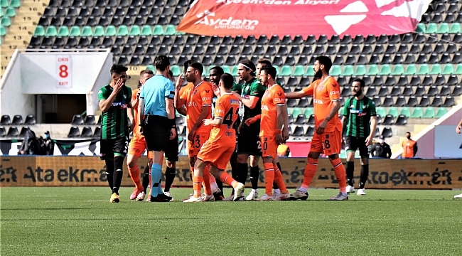 Süper Lig: Denizlispor: 0 - Başakşehir: 0
