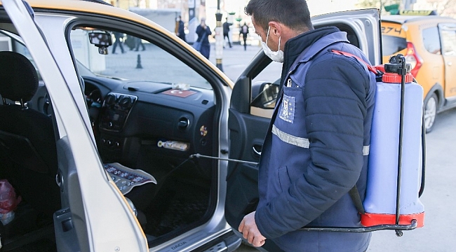 Taksiler her gün dezenfekte ediliyor