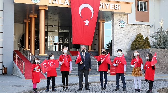 Talaslı öğrencilerden İstiklal Marşı klibi