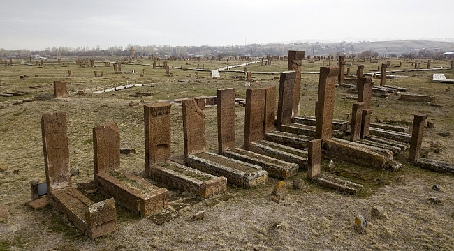 Tarihi mezar taşları yurt dışında tanıtılacak