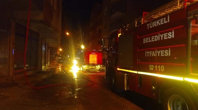 Türkeli'de çatı yangını korkuttu